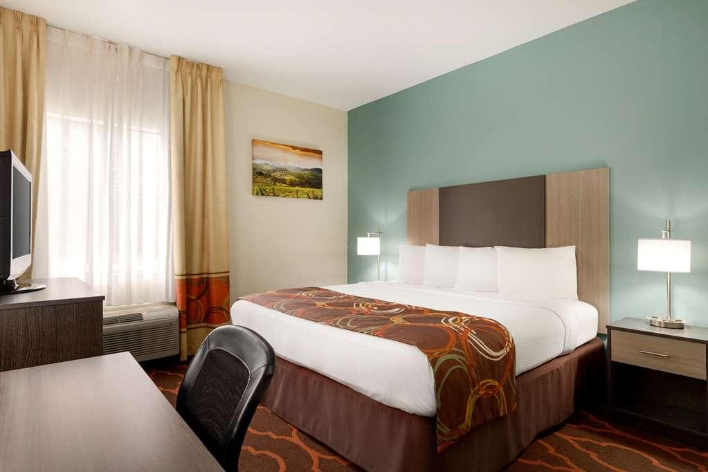 Отель Baymont By Wyndham Grovetown Augusta Номер фото