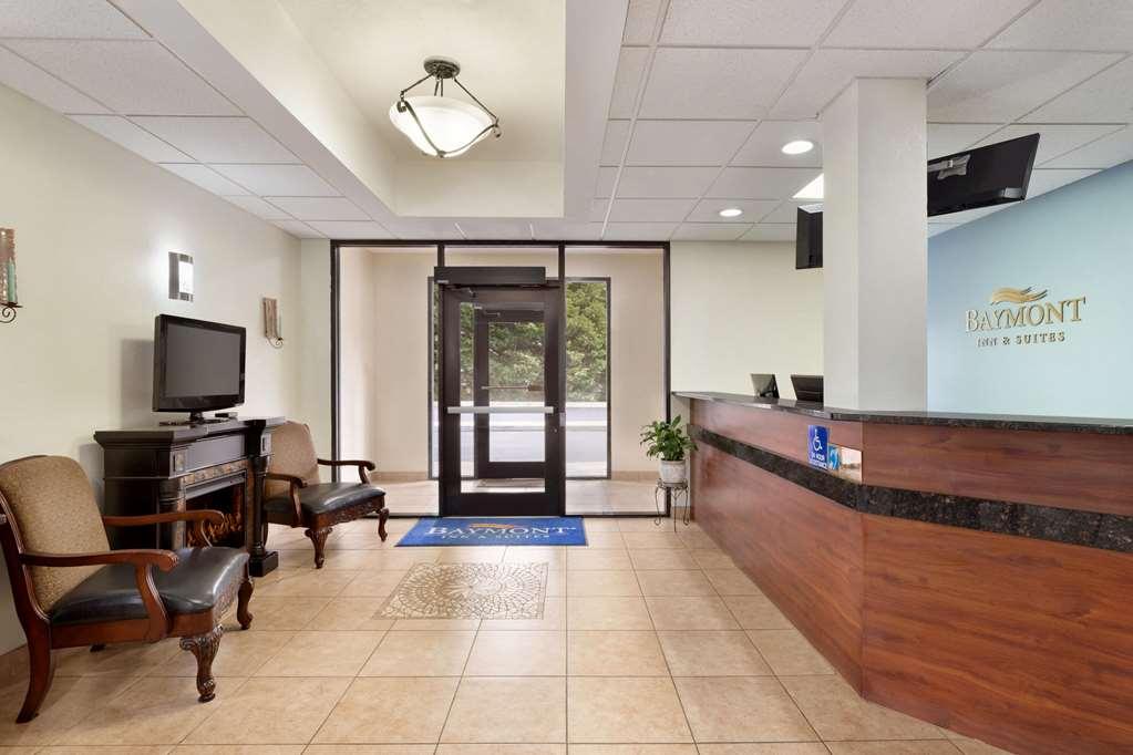 Отель Baymont By Wyndham Grovetown Augusta Интерьер фото
