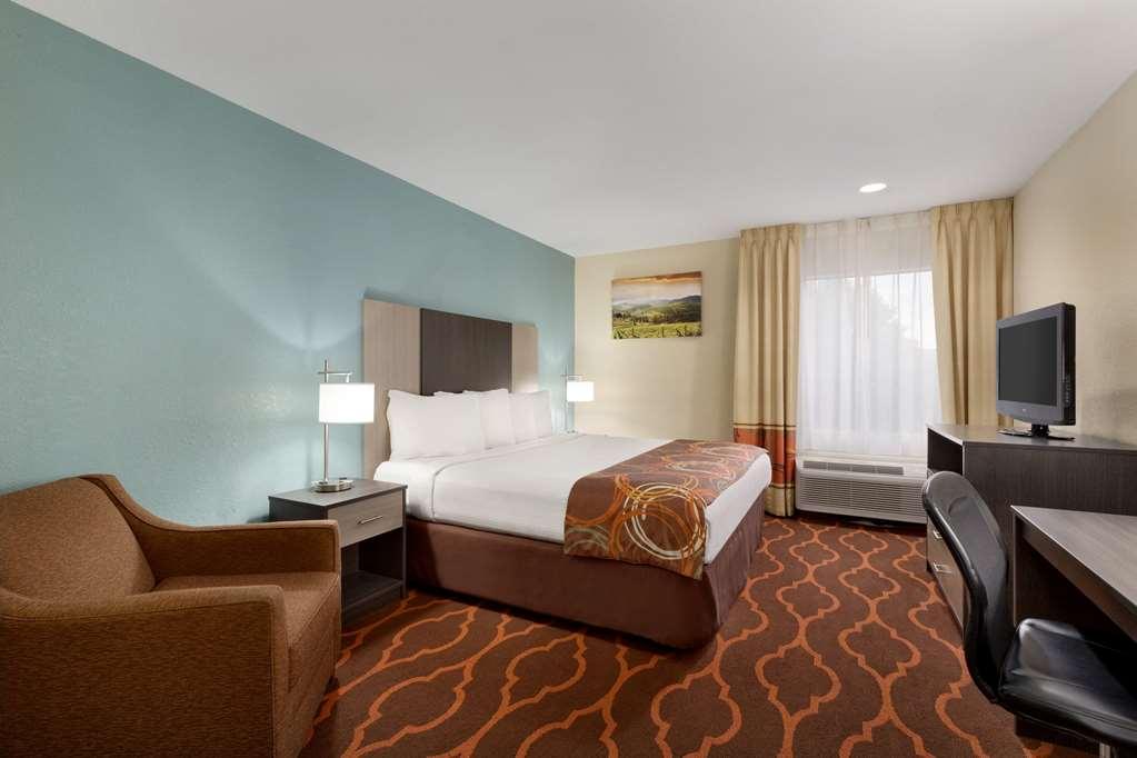 Отель Baymont By Wyndham Grovetown Augusta Номер фото